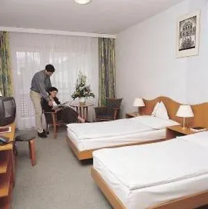 Szálloda Hunguest Forrás 4*